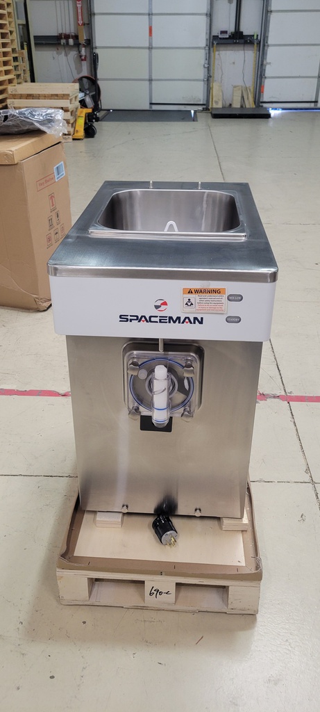 Spaceman 6690-C single flavor, high ouput, frozen drink and milk shake machine